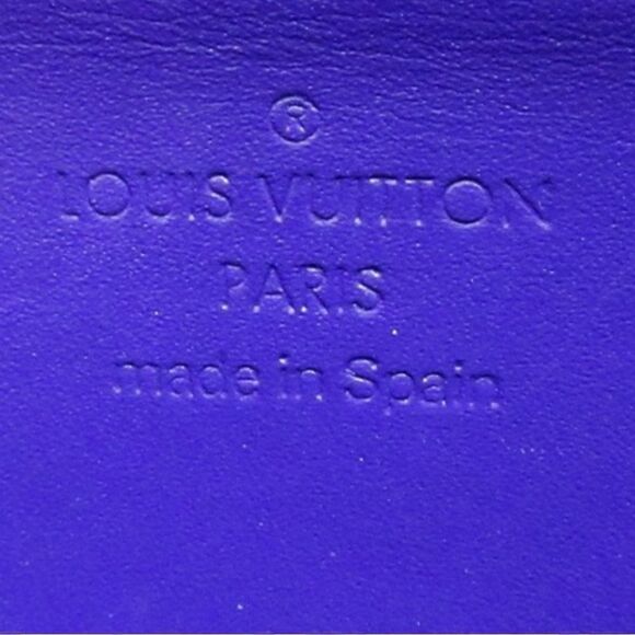 Authentic LOUIS VUITTON Portefeuille Vernis - Picture 7 of 13